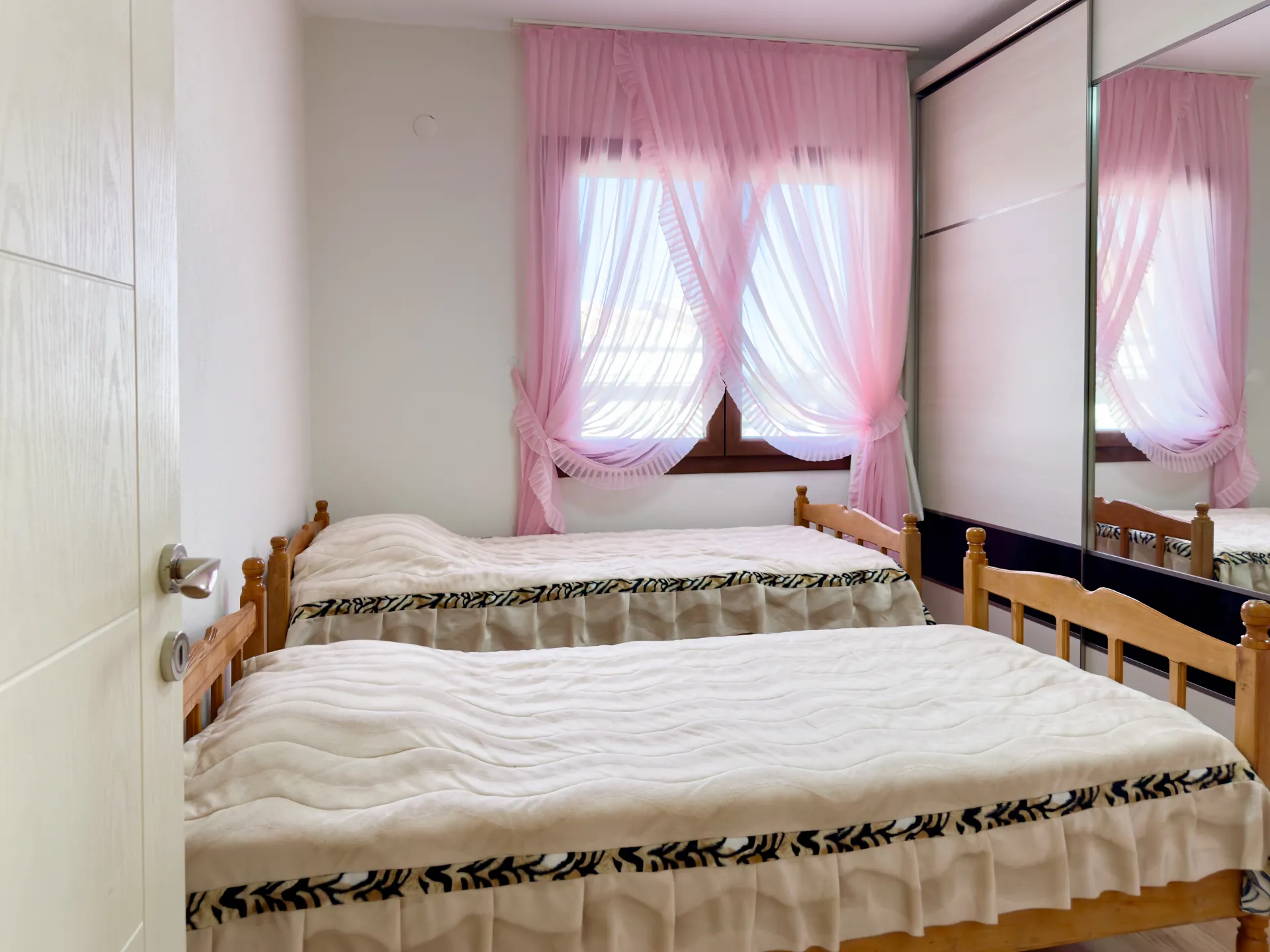 Villa Aksu